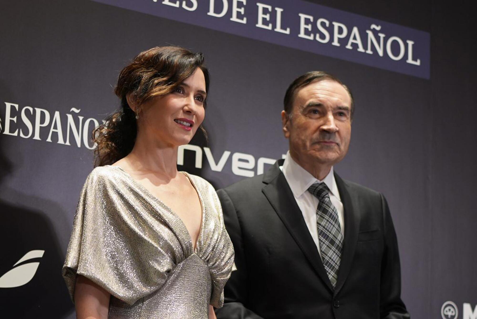 Isabel Díaz Ayuso y Pedro J. Ramirez premios El Español
